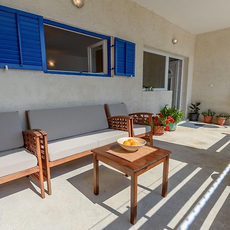 Apartment Rita Преко Екстериор снимка