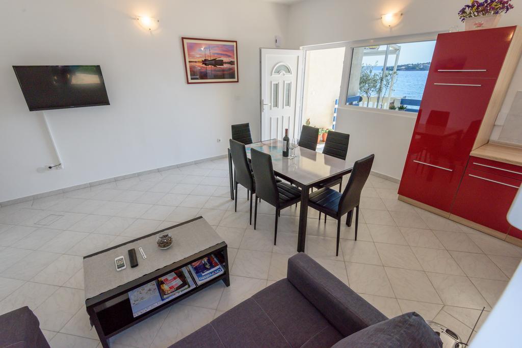 Apartment Rita Преко Екстериор снимка